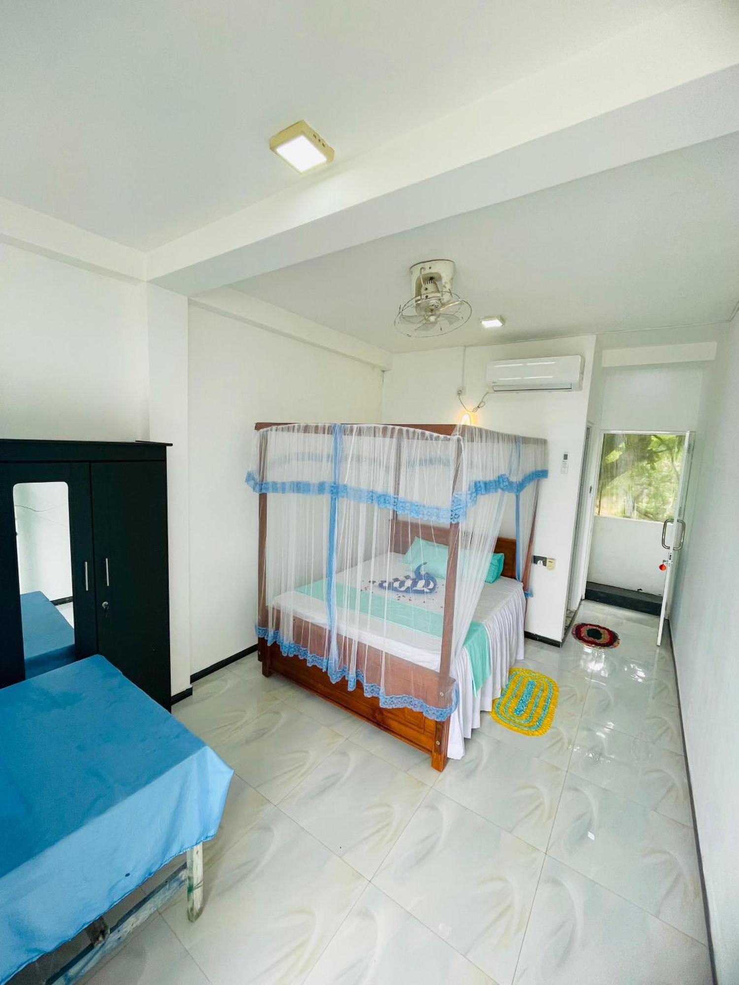 米瑞莎Moon Light Guest住宿加早餐旅馆 外观 照片